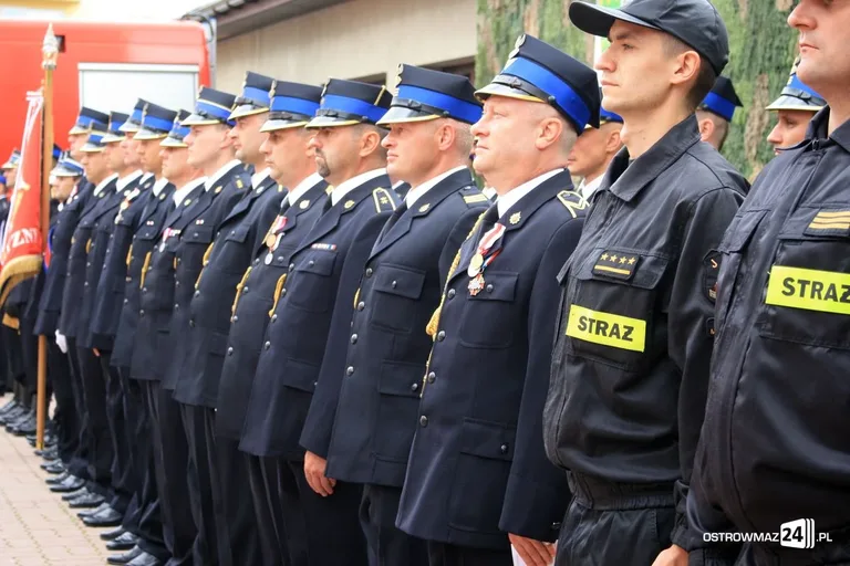 Dzień Strażaka: odznaczenia i awanse (zdjęcia)