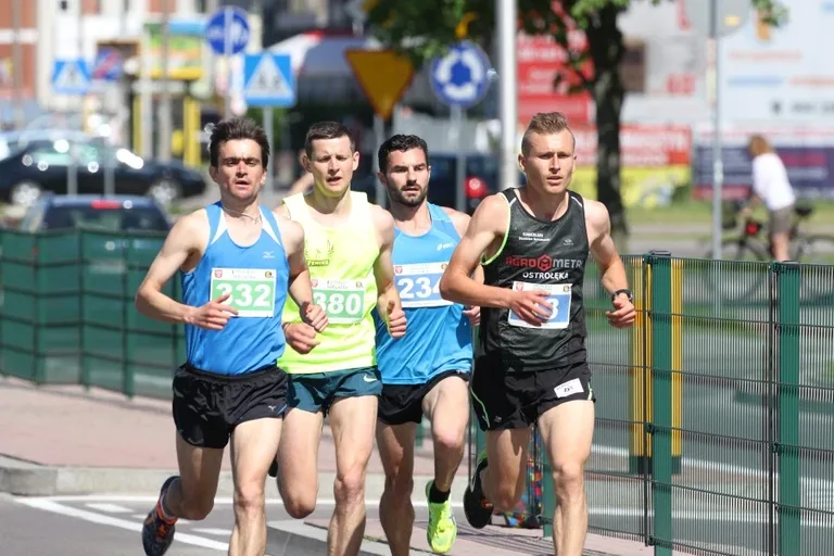 XXIII Półmaraton Kurpiowski z "Ostrów Biega" (zdjęcia, wideo)