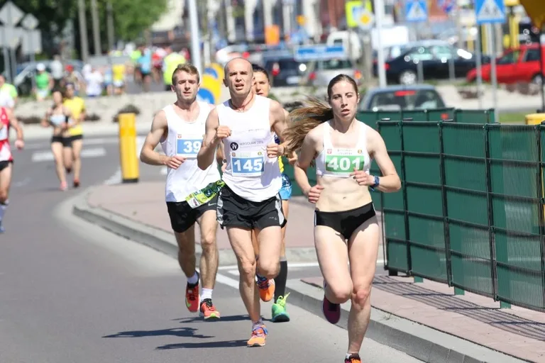 XXIII Półmaraton Kurpiowski z "Ostrów Biega" (zdjęcia, wideo)