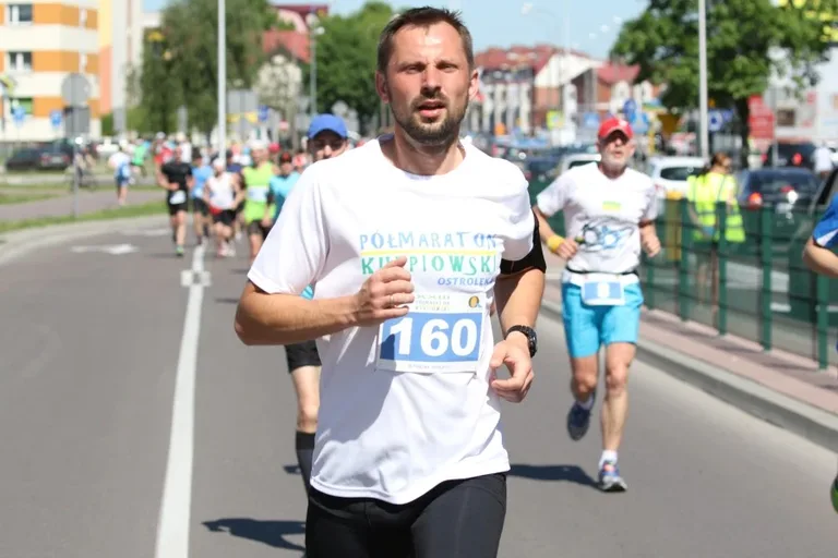 XXIII Półmaraton Kurpiowski z "Ostrów Biega" (zdjęcia, wideo)