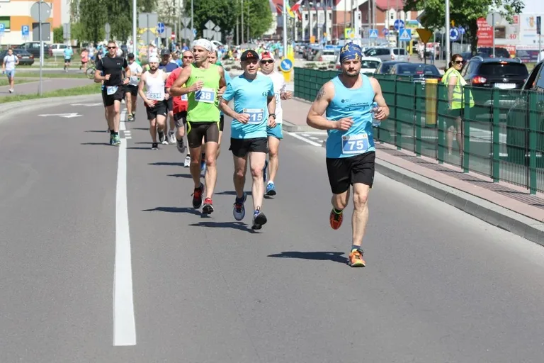 XXIII Półmaraton Kurpiowski z "Ostrów Biega" (zdjęcia, wideo)