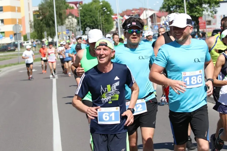 XXIII Półmaraton Kurpiowski z "Ostrów Biega" (zdjęcia, wideo)
