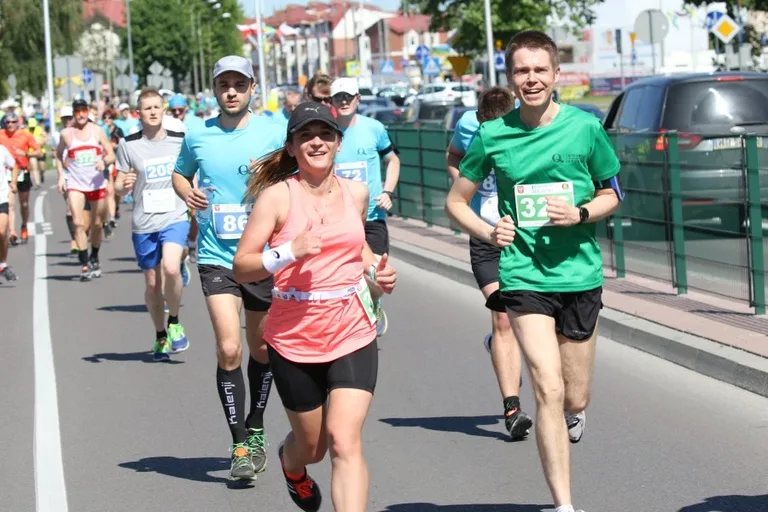 XXIII Półmaraton Kurpiowski z "Ostrów Biega" (zdjęcia, wideo)