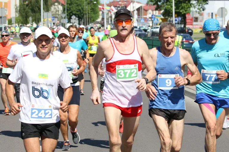 XXIII Półmaraton Kurpiowski z "Ostrów Biega" (zdjęcia, wideo)