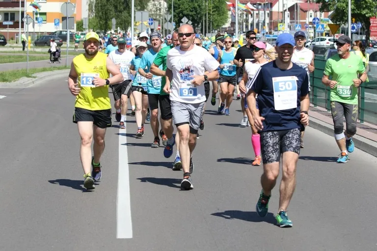 XXIII Półmaraton Kurpiowski z "Ostrów Biega" (zdjęcia, wideo)