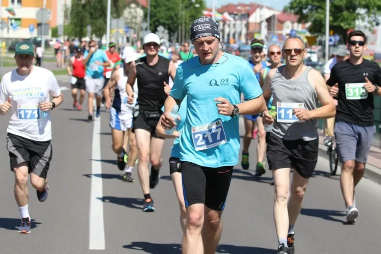 XXIII Półmaraton Kurpiowski z "Ostrów Biega" (zdjęcia, wideo)