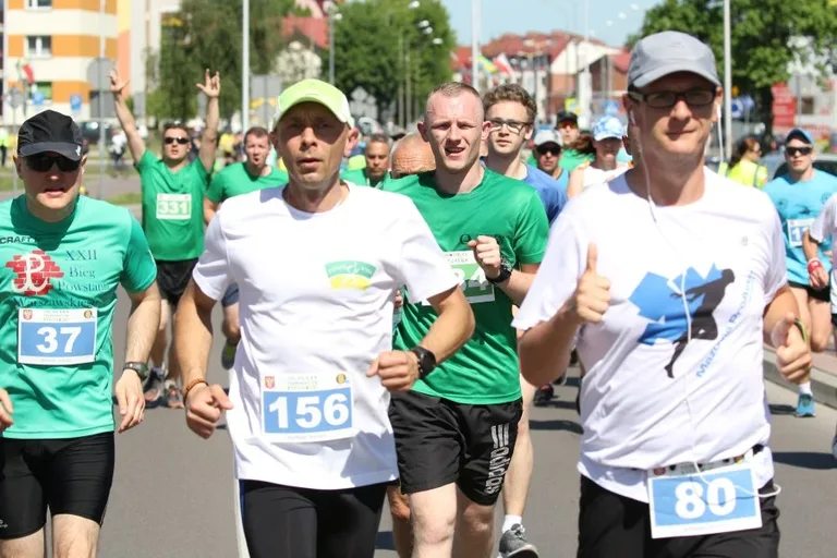XXIII Półmaraton Kurpiowski z "Ostrów Biega" (zdjęcia, wideo)