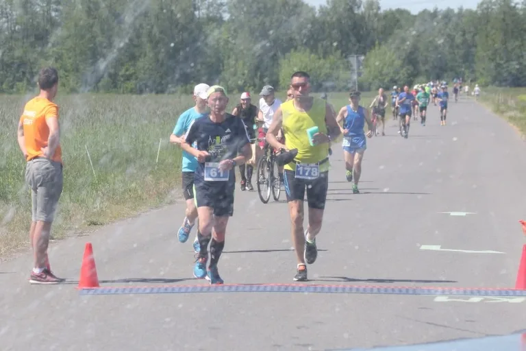 XXIII Półmaraton Kurpiowski z "Ostrów Biega" (zdjęcia, wideo)