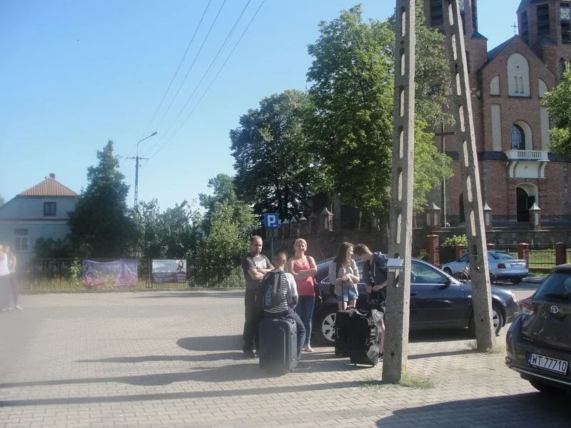 Dzieci z gminy Wąsewo wyruszyły na letnie kolonie (zdjęcia)