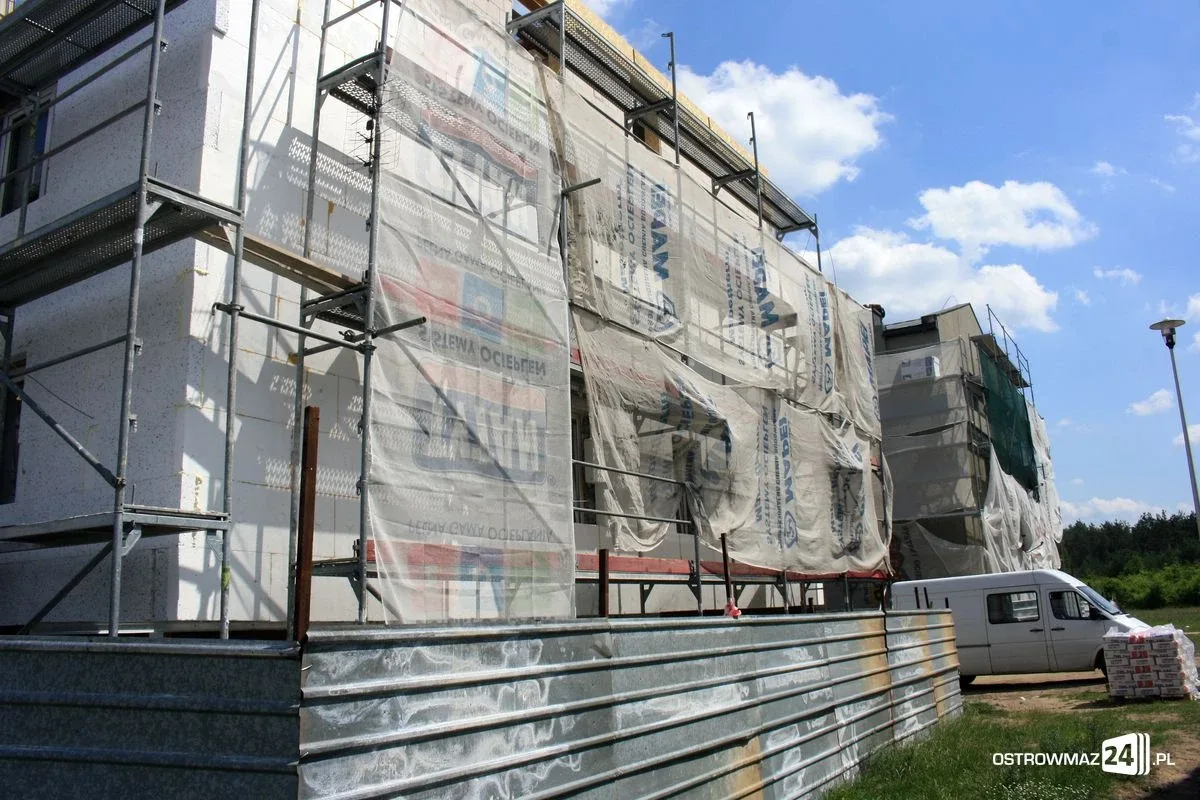 Nowe mieszkania socjalne przy ul. Wołodyjowskiego prawie gotowe (zdjęcia)
