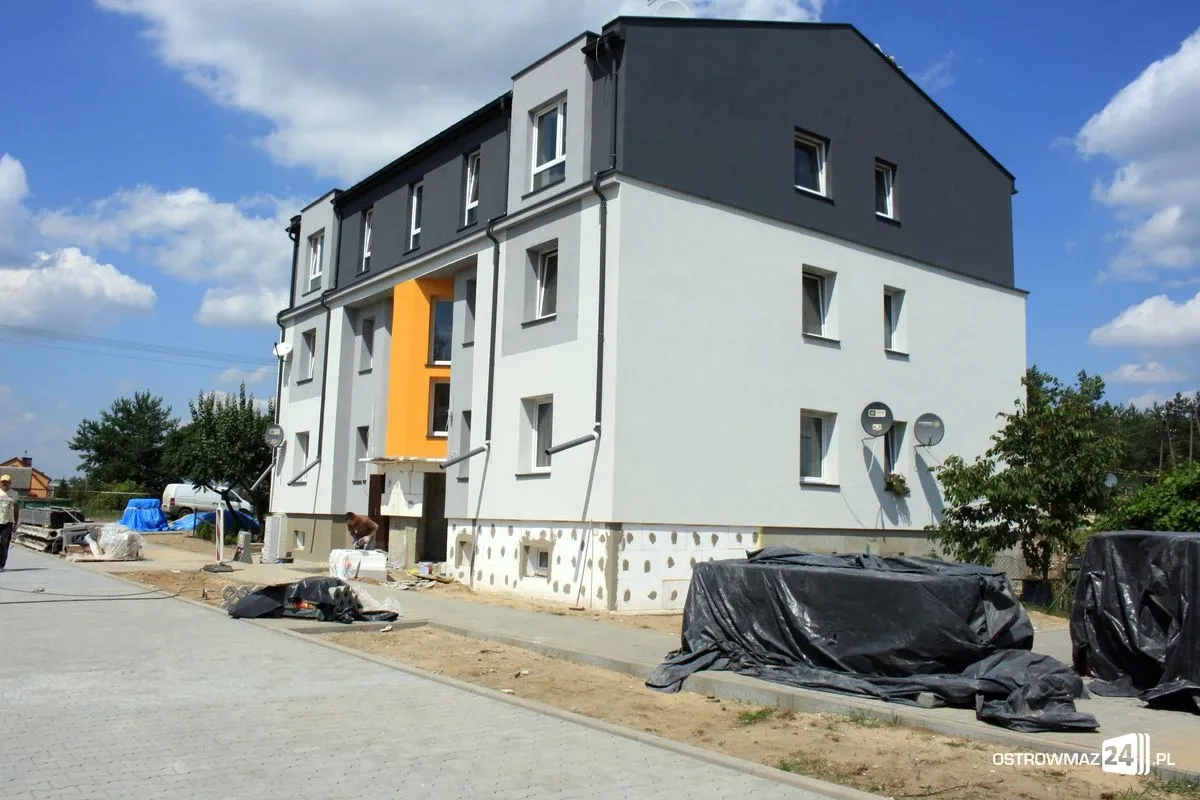 Nowe mieszkania socjalne przy ul. Wołodyjowskiego prawie gotowe (zdjęcia)