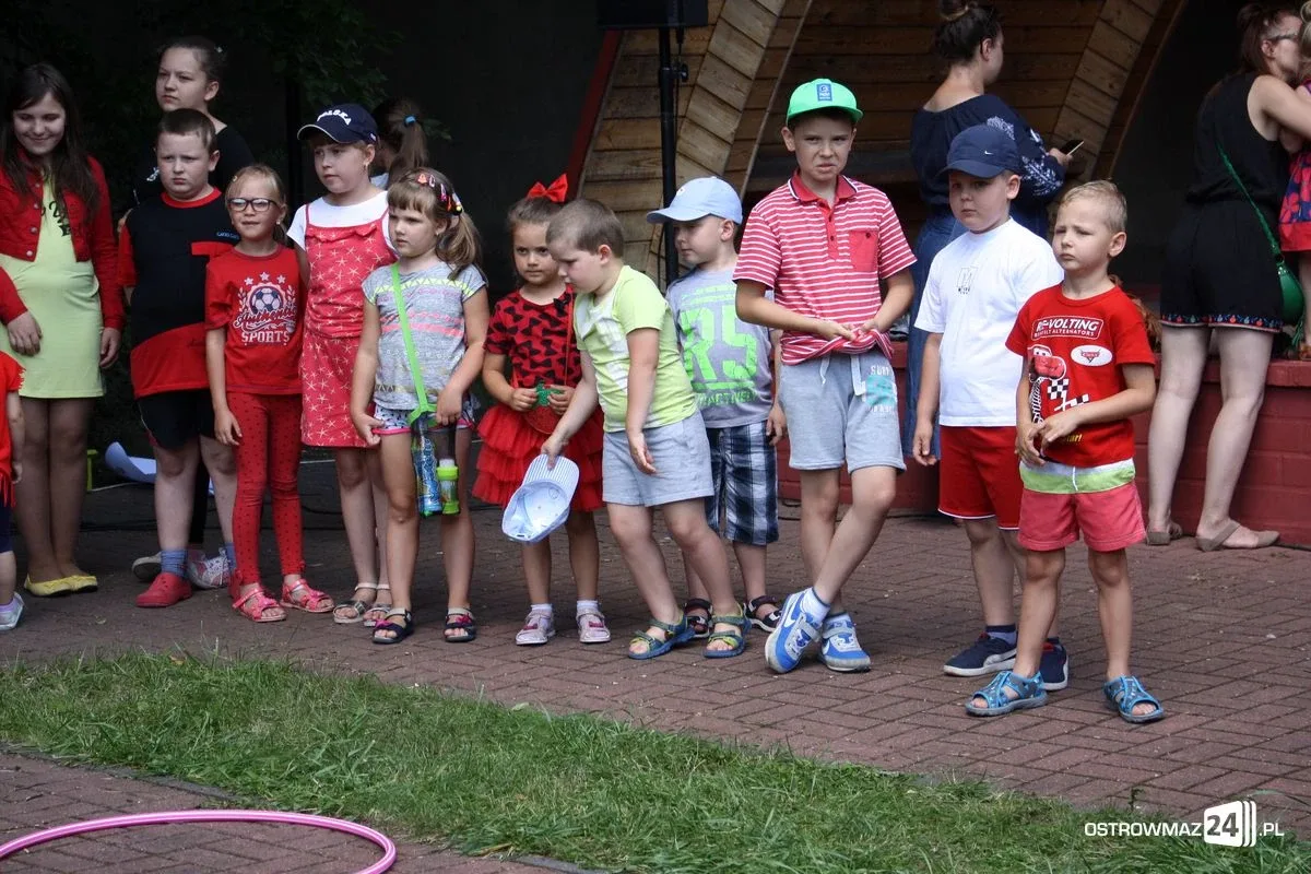 Dzień Czerwonego Kapturka w Ostrowi Mazowieckiej (zdjęcia)