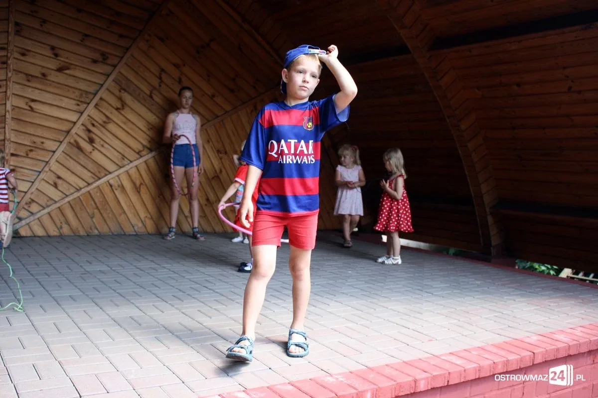 Dzień Czerwonego Kapturka w Ostrowi Mazowieckiej (zdjęcia)