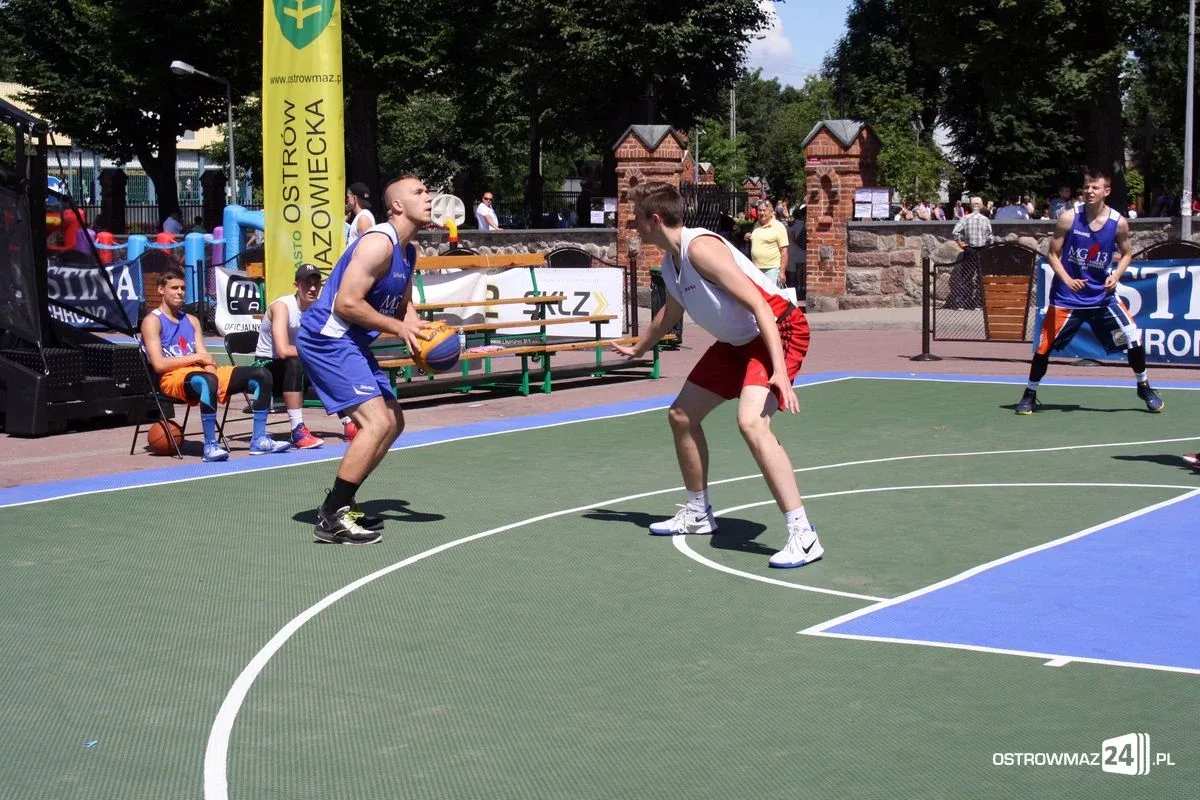Koszykówka 3x3: zacięte rywalizacje kobiet i mężczyzn U-18 (zdjęcia)