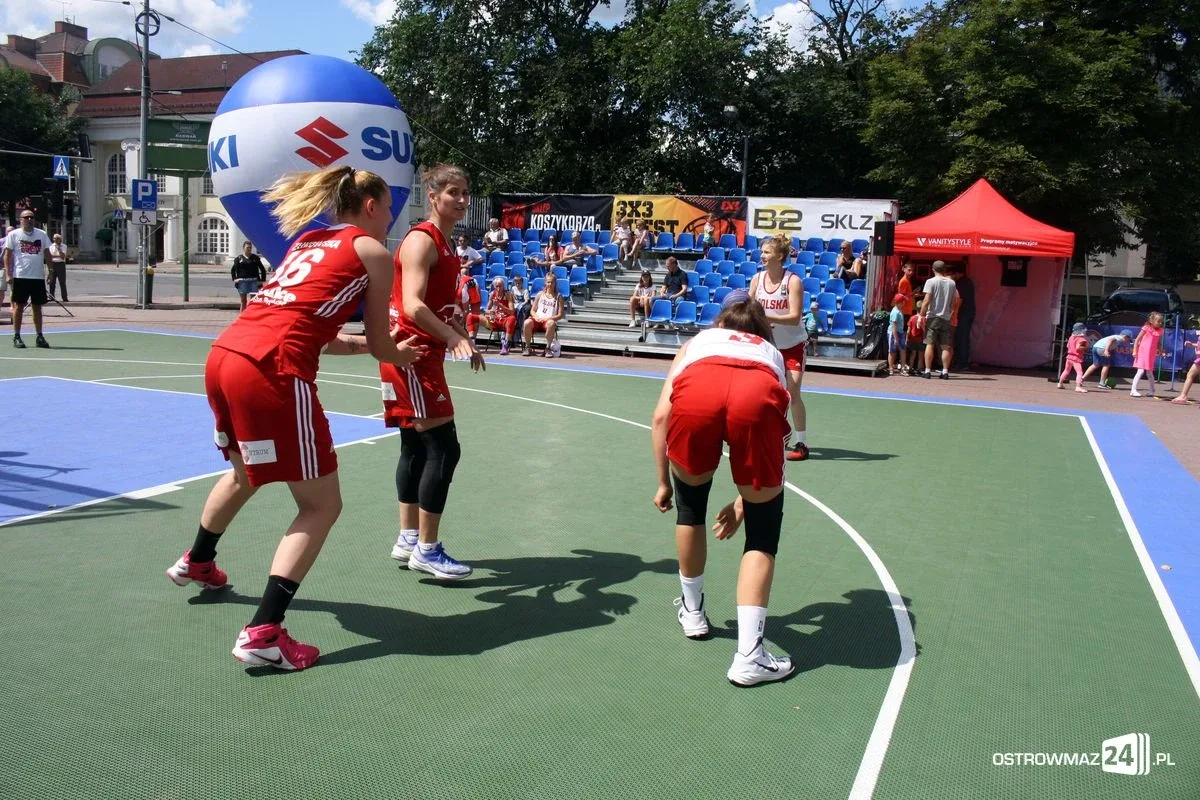 Koszykówka 3x3: zacięte rywalizacje kobiet i mężczyzn U-18 (zdjęcia)