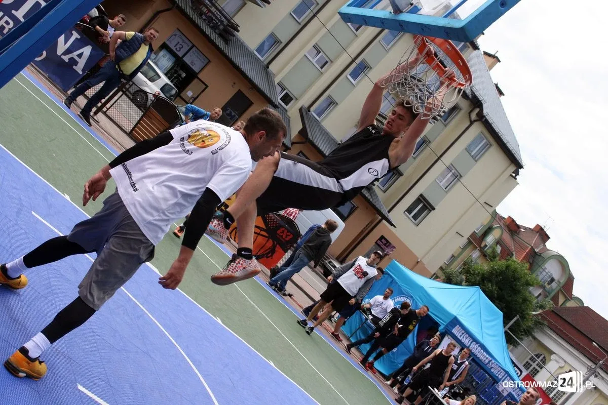 Koszykówka 3x3: drużyna z Krakowa wygrywa w Ostrowi Mazowieckiej (zdjęcia)