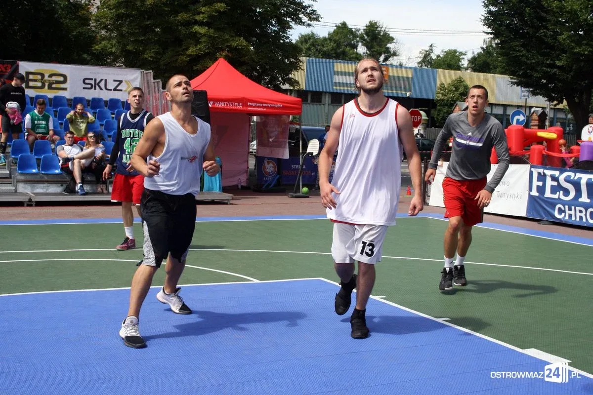 Koszykówka 3x3: drużyna z Krakowa wygrywa w Ostrowi Mazowieckiej (zdjęcia)
