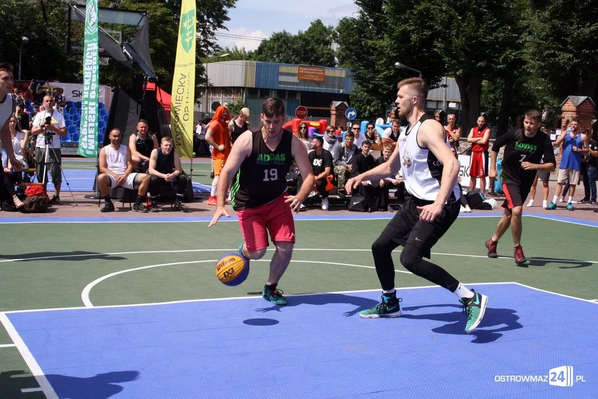 Koszykówka 3x3: drużyna z Krakowa wygrywa w Ostrowi Mazowieckiej (zdjęcia)
