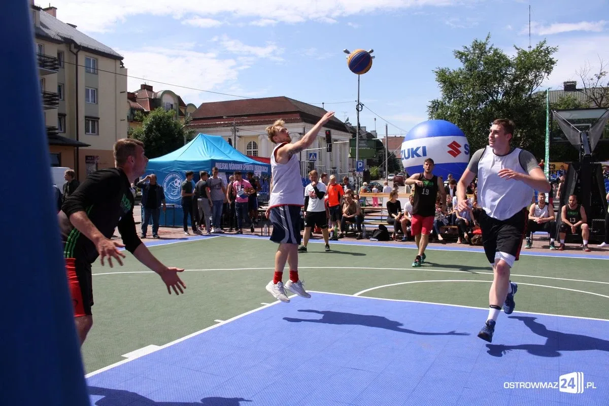 Koszykówka 3x3: drużyna z Krakowa wygrywa w Ostrowi Mazowieckiej (zdjęcia)