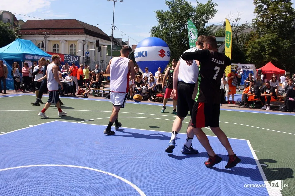Koszykówka 3x3: drużyna z Krakowa wygrywa w Ostrowi Mazowieckiej (zdjęcia)
