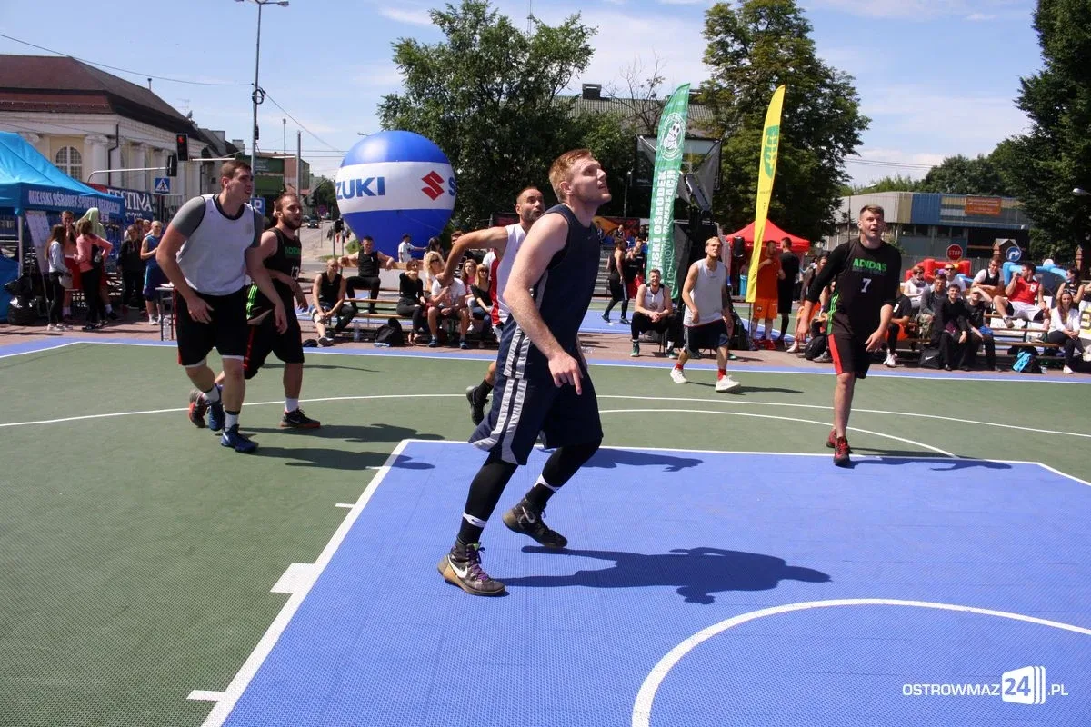 Koszykówka 3x3: drużyna z Krakowa wygrywa w Ostrowi Mazowieckiej (zdjęcia)