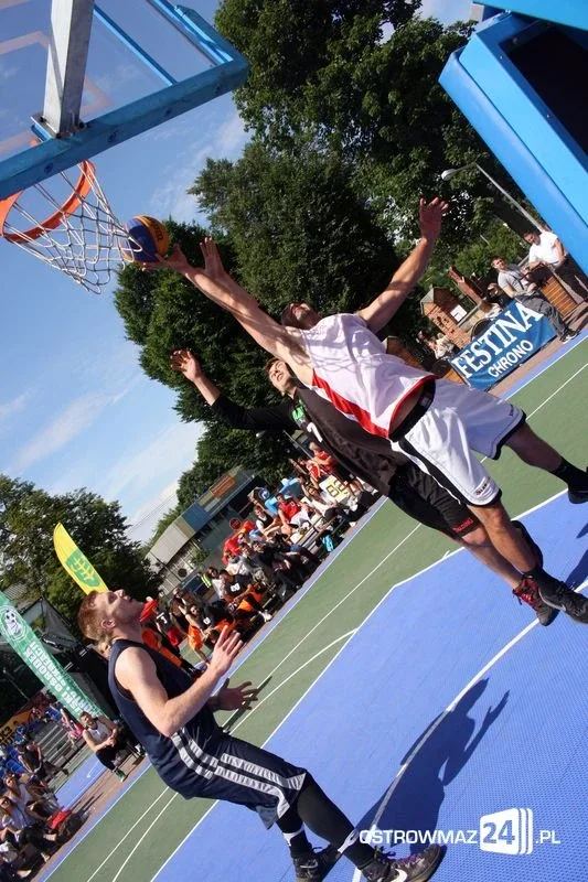 Koszykówka 3x3: drużyna z Krakowa wygrywa w Ostrowi Mazowieckiej (zdjęcia)