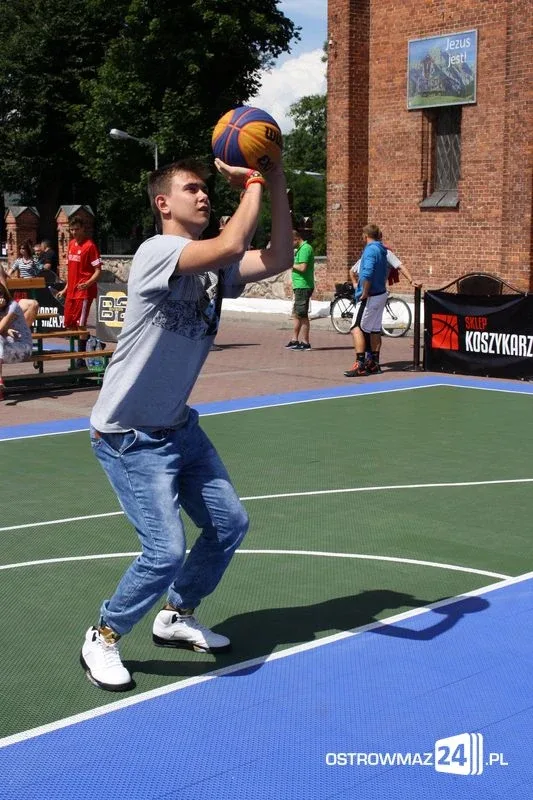 Koszykówka 3x3: drużyna z Krakowa wygrywa w Ostrowi Mazowieckiej (zdjęcia)