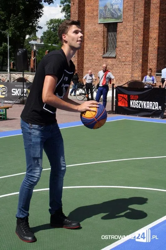 Koszykówka 3x3: drużyna z Krakowa wygrywa w Ostrowi Mazowieckiej (zdjęcia)