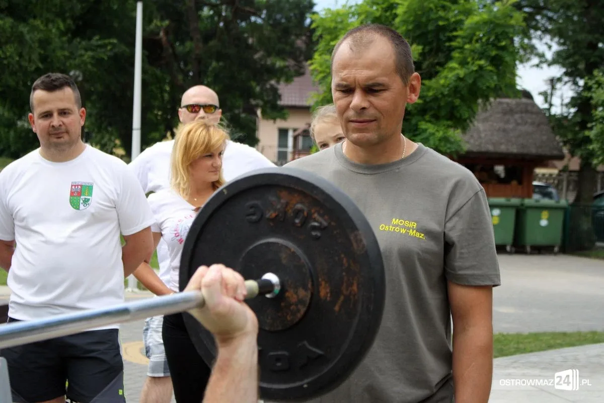 ZGK z pucharem Ostrowskich Igrzysk Firm (zdjęcia)