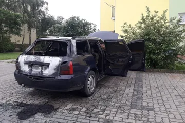 Pożar auta przy ul. Lipowej (zdjęcia)