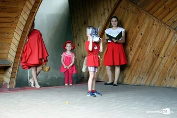 Dzień Czerwonego Kapturka w Ostrowi Mazowieckiej (zdjęcia)