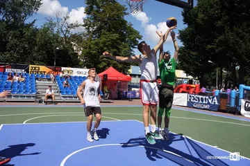 Koszykówka 3x3: zacięte rywalizacje kobiet i mężczyzn U-18 (zdjęcia)