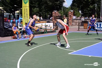 Koszykówka 3x3: zacięte rywalizacje kobiet i mężczyzn U-18 (zdjęcia)