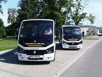 Wymiana autobusów miejskich. Dwa nowe pojazdy (zdjęcia)