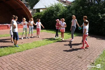 Zabawy na półkoloniach artystycznych MDK (zdjęcia)