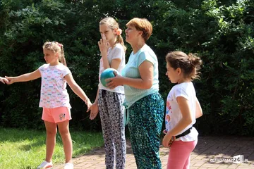 Zabawy na półkoloniach artystycznych MDK (zdjęcia)