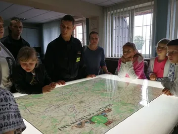 Dzieci lubią straż - straż lubi dzieci (zdjęcia)