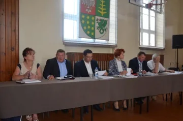 Starosta ostrowski Zbigniew Kamiński z absolutorium (zdjęcia)