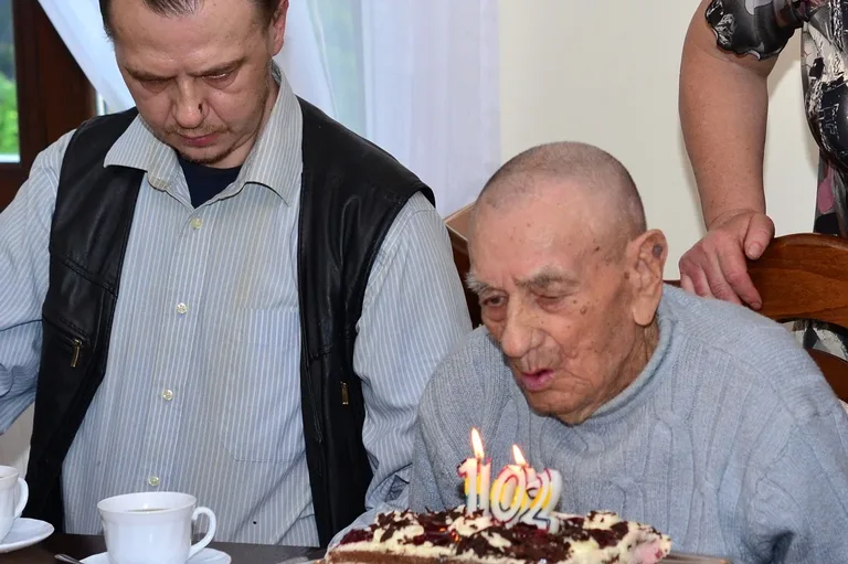Najstarszy mieszkaniec gminy Brok obchodził 102 urodziny (zdjęcia)