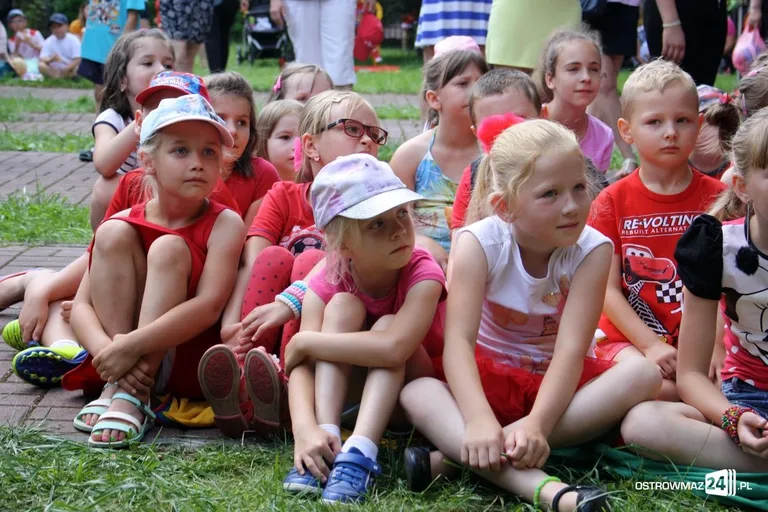 Dzień Czerwonego Kapturka w Ostrowi Mazowieckiej (zdjęcia)