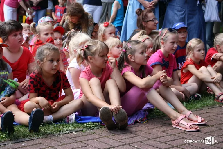 Dzień Czerwonego Kapturka w Ostrowi Mazowieckiej (zdjęcia)