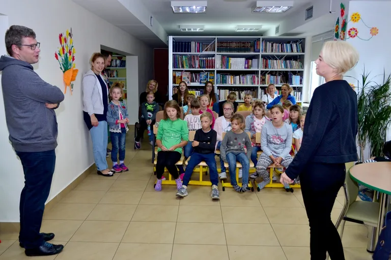 Plener malarski na nadbużańskiej plaży w Broku (zdjęcia)