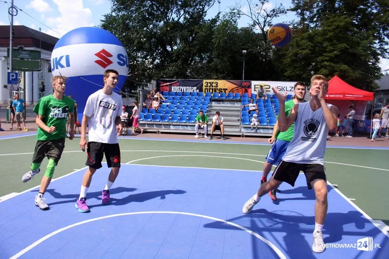 Koszykówka 3x3: zacięte rywalizacje kobiet i mężczyzn U-18 (zdjęcia)