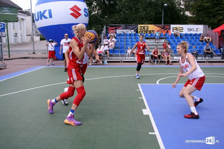 Koszykówka 3x3: zacięte rywalizacje kobiet i mężczyzn U-18 (zdjęcia)