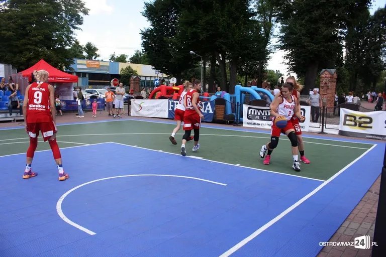 Koszykówka 3x3: zacięte rywalizacje kobiet i mężczyzn U-18 (zdjęcia)