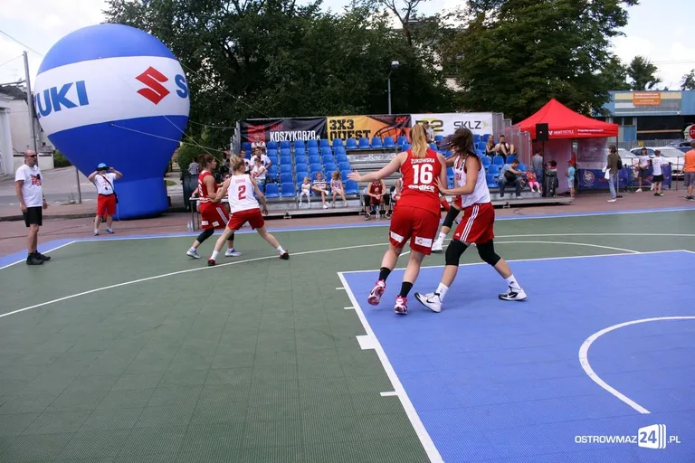 Koszykówka 3x3: zacięte rywalizacje kobiet i mężczyzn U-18 (zdjęcia)