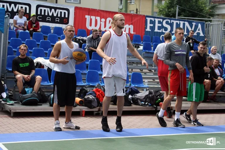 Koszykówka 3x3: drużyna z Krakowa wygrywa w Ostrowi Mazowieckiej (zdjęcia)