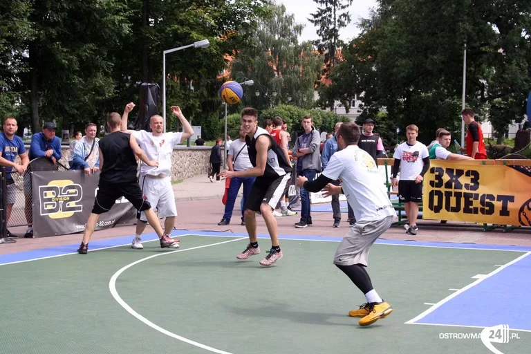 Koszykówka 3x3: drużyna z Krakowa wygrywa w Ostrowi Mazowieckiej (zdjęcia)