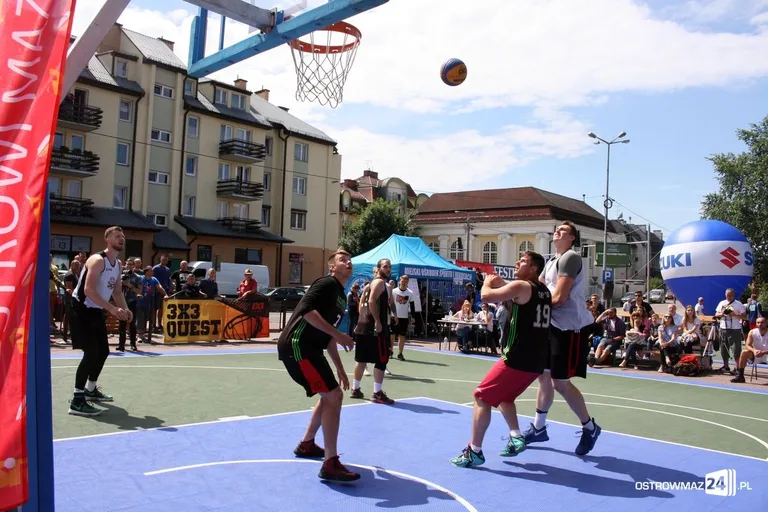 Koszykówka 3x3: drużyna z Krakowa wygrywa w Ostrowi Mazowieckiej (zdjęcia)