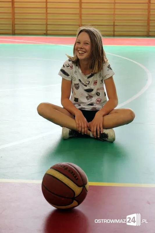 Koszykarska rywalizacja w murach ZSP nr 1 (zdjęcia)